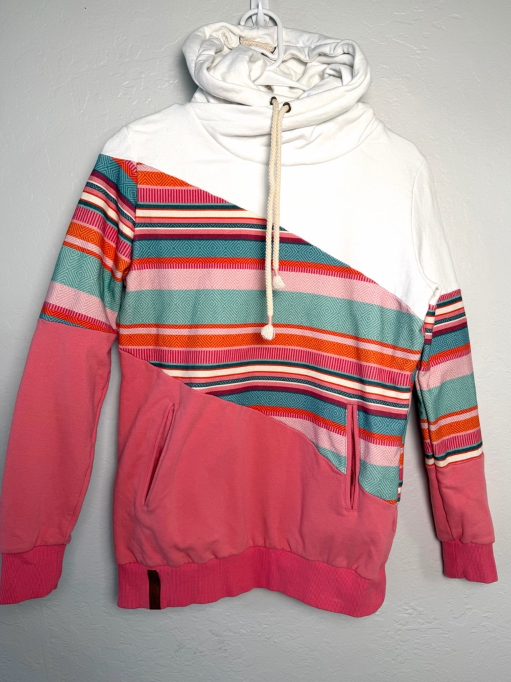 AMPERSAND AVE White, Pink & Teal Striped Sweatshirt Hoodie Pullover Size Small - Picture 2 of 9